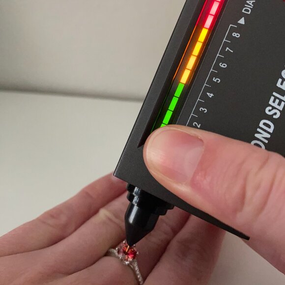 ✨ Dazzling 1ct Rose Red Moissanite Ring in Sterling Silver 🌹 - Picture 10 of 10